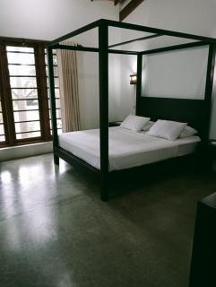 Mount Bliss Home Stay - Mount Lavinia - 5
