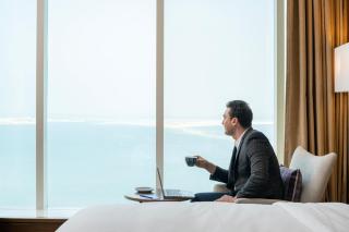 Delta Hotels by Marriott City Center Doha - 3