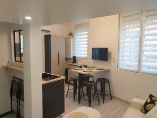 Mezza'Nîmes - Nimes - 8