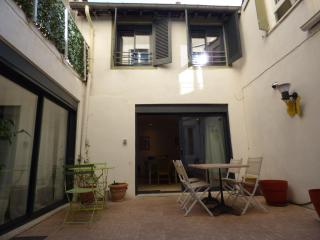 "Côté Cour"-Meublé de Tourisme 3 étoiles -Résidence "Les Logis de Béziers"-Garage optionnel-Cœur de ville-Plages à 16km ! - 6