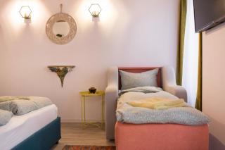 Seek and Hide - Csilla's Tiny Hideaway - Braşov - 3