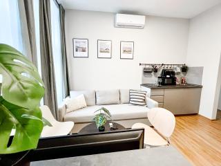 T32 Central Modern Suites - 6