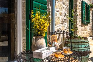 Romantic mediterranean villa with pool near sandy beach by Traveler tourist agency Krk ID 2167 - 6