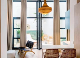 The Honest Hotel & Apartments - Sevilla - 1