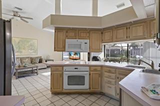 Seahorse Waterfront Pool Home - Marco Island - 1