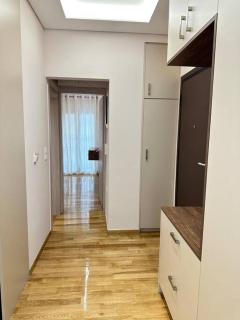 A fully renewed modern apartment - Atene - 6