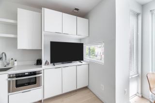 H Street 1br w wd nr light rail station WDC-756 - 6