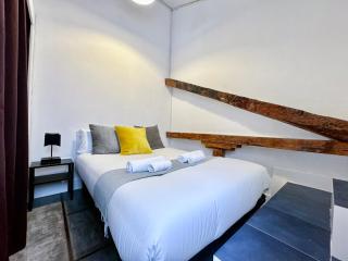 Charming Tirso de Molina IV - Madrid - 8