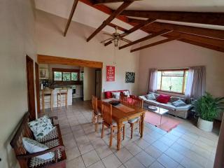 Helderberg Cottage - 4