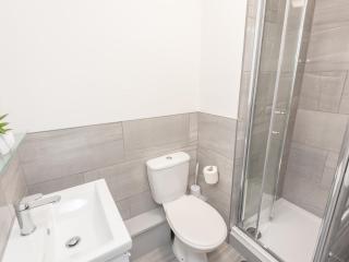 Burnley Central Hub Couples Choice - Pass the Keys - Burnley - 1