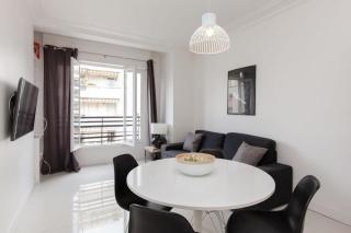 Modern & cozy 150m from the Croisette - 2