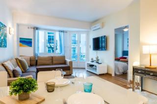 2-Bedroom Apartment with Terrace and Side Sea View - 2