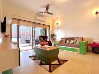 05-1bhk 2 Pools, Gym, Jacuzzi Near Beach North Goa, JenVin Luxury Homes - 2