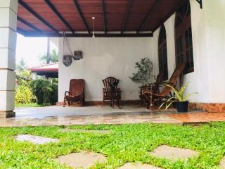 Surewo Sun Shine Apartment - Bentota - 1
