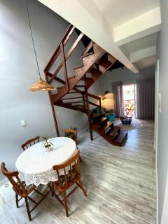 Sobrado aconchegante em Bombas - 3