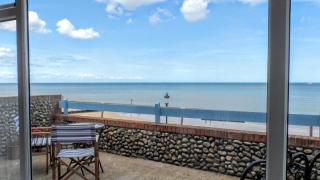 3 The Promenade - Sheringham - 0