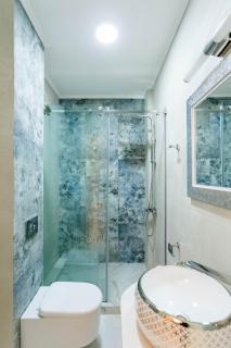 Luxe Central Apartment - Tbilisi - 2