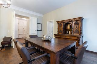 Luxury 2 bedroom apartment with king-size beds - 3