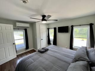 2 Bed Berkshire Getaway @ Stephentown Hotel - Stephentown - 1