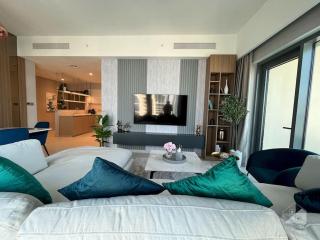 Luxury 3Bedroom Apt with balcony in Downtown - Dubai - 2