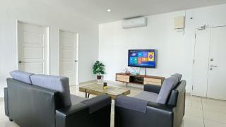 Mansion One Gleneagles Gurney Infinity Seaview Suite - George Town - 9
