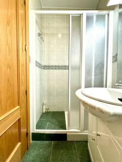 Madrid Charm 2BD private flat - CITY CENTER - Madrid - 2