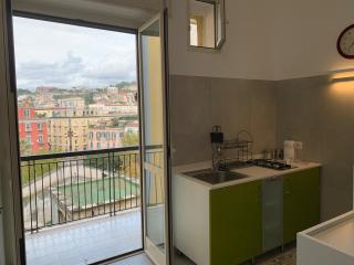 Tre camere al centro di Napoli - 8