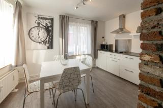 Le Studio by La Reine City Center - Spa - 2