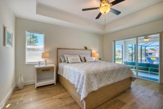VILLA APOLLO - 3,5 BEDS - 2,5 BATHS - 8 GUESTS - WATERVIEW & POOL/SPA - INCL. 10% OFF BOAT RENTAL - Cape Coral - 6