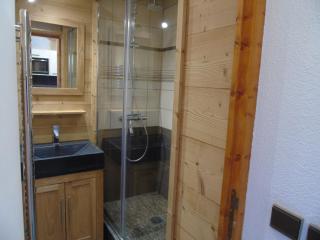 Studio cosy avec cabine, balcon, proche télécabine, commerces et écoles de ski à Valfréjus - FR-1-561-8 - Valfréjus - 3