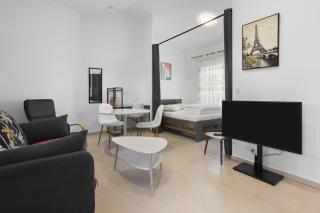 Studio 2 proche centre - parking - Fréjus - 0
