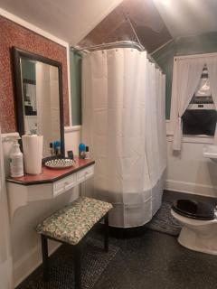 Harriott House: The Winter Room - Terre Haute - 4