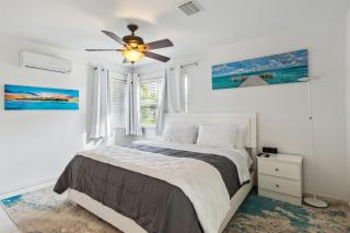 Chic Fort Lauderdale House with Private Pool - 9