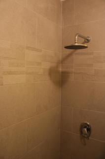 Apartment 5, Kenridge Residences, Comfortable/close to beach - Saint James - 2