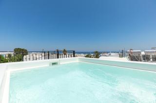 Nostos Apartments Kamari - Kamari - 6