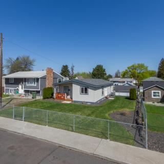 Cute and Cozy 3 Bed 2 Bath Home in North Spokane - Spokane - 1