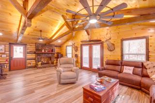 Pet-Friendly Chattanooga Cabin with Hot Tub and Kayaks - Chattanooga - 5