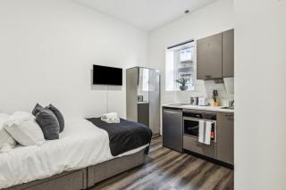 Sutherland Apartments - 2