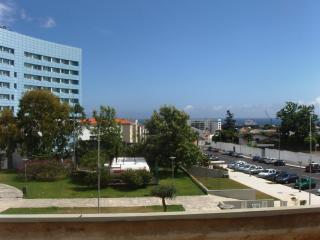 Apartment T3 in Downtown with Sea View - Ponta Delgada - 4