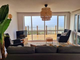 1Rosemount -Marazion - Iconic view of St Michaels Mt, Sea, Beach, 2xParking, Netflix Prime - 7