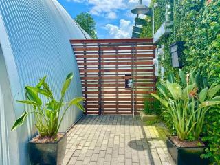 The Moon Quonset Hut Vacation Rental Heated & Chilled Pool - New Orleans - 3