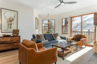 Lodge at Brookside 202 - 6