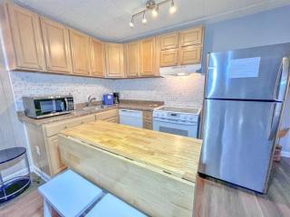 Ocean Views * Private Balcony * Elevator - Ocean City - 8