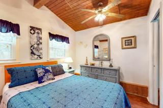Crescent Beach Bungalow - St. Augustine - 3