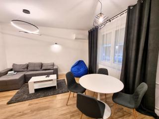 LikeHome life - Novi Sad Sonje Marinkovic - 3