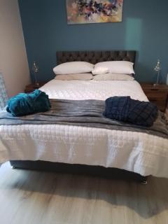 John & Mary's - Dromore - 1