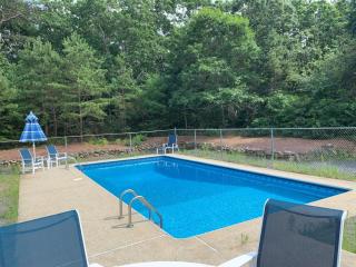 7 Raymond Street Sandwich - Salty Pirate - 0