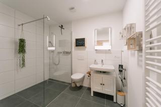 Modernes 2-Zimmer Themen-Apartment im Zentrum - 7