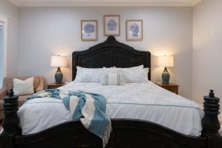 The Lone Palm Resort - Bolivar Peninsula - 7