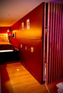 Love room - love Abella box, location adulte - Saint-Étienne-au-Mont - 9
